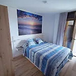 Apartamento Nuevo En Calella Totalmente Reformado Con Parking Privado