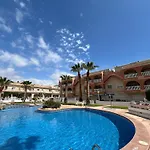 Holidoo Travel 