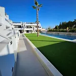 Luxury Seaside Retreat In San Pedro
