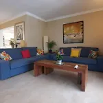 Las Mimosas