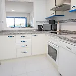 Duquesa Suites 305