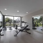 Modern Townhouse On San Roque Golf Club