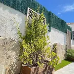Meddays Villa Amparo