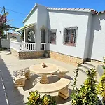 Meddays Villa Amparo