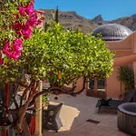Casa De La Roca - A Beautiful 2 Bed/2 Bath Detached Villa