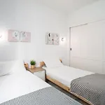 Beautiful 2 Bedrooms Apartment In Puerto Banus