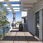 Penthouse Amaryllis - Gerenoveerd Appartement Direct Aan Zee