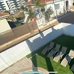 Villa In Fuengirola ,Higueron