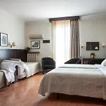Gaudi Hotel