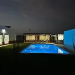 Villa Luna Novo Santi Petri