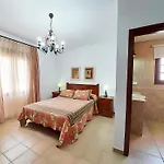 Chalet Con Piscina Privada Colada