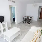 Ginva - Apartamento Con Terraza En La Ribera Del Rio