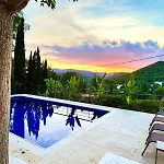 Stylish Luxury Villa Near Sitges