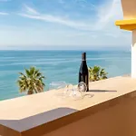 Apartamento Frente Al Mar, Con Vistas De Ensueno