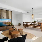 Vivi Homes - Adam Wellness, Pool, Terrace & Sea View