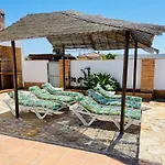 Chalet Conil Con Piscina Privada