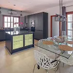 Gorgeous Home In Mijas With Wifi