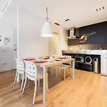 Flat El Porto - Families Only, No Groups