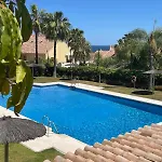 Noctua Estepona Puerto Alto 018