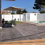 Chalet Con Piscina