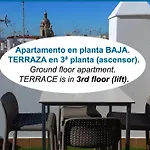 Brujula Ground Floor Indoor Apartment By Cadiz4Rentals