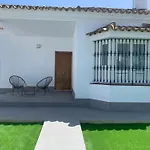 Chalet Junto A La Playa En Costa Sancti Petri