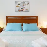 Apartment Hispanidad With Pool - Happy Rentals