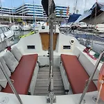 Experience On A Sailboat To Sleep