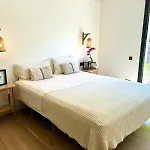 Stylish Luxury Villa Near Sitges