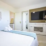 Las Gemas Chalet Adosado En Urbanizacion Cerrada
