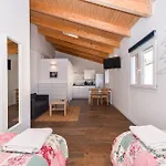 Acogedora Suite Con Entrada Independiente
