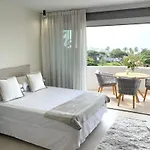Coronado Apartment