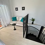 Gatu Ensueno- Lujosa Casa Palacios Renovada - 