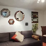 La Casita Chiquitita - The Tiny Little House