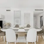 Gorgeous Apartment, 3Br With Pool And Terrace