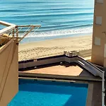Bright Studio With The Seaview And Swimming Pool