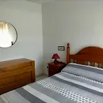Apartamento Primera Linea Con Piscina Y Parking.