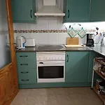 Apartamento En Zona Atalaya Con Garaje Y Wifi