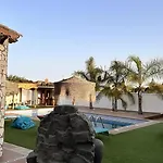 Casa Juan Arias