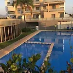 Bonito Apartamento Con Terraza Y Piscina