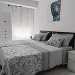 Mare De Deu, Vivienda Vacacional Para Familias Y Mayores De 25 Anos En El Grao De Gandia-Playa