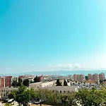 Elegant 1Bdr Bright Flat With Pool