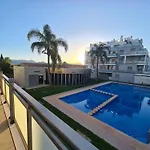 Amplio Apartamento Duplex Con Piscina