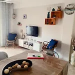 Appartement Vue Mer 40 Metres De La Plage