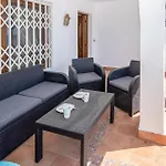 2 Bedroom Nice Home In Fuengirola
