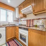 Beautiful Apartment In Oropesa Del Mar With Wifi