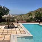 Villa Privada En Entorno Rural