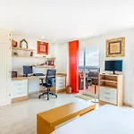 Stunning Apartment In Aguilas With Wifi