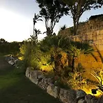 Palm Tree Golfers Retreat With Private Pool