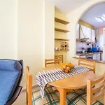 Cozy Apartment In Oropesa Del Mar With Wifi